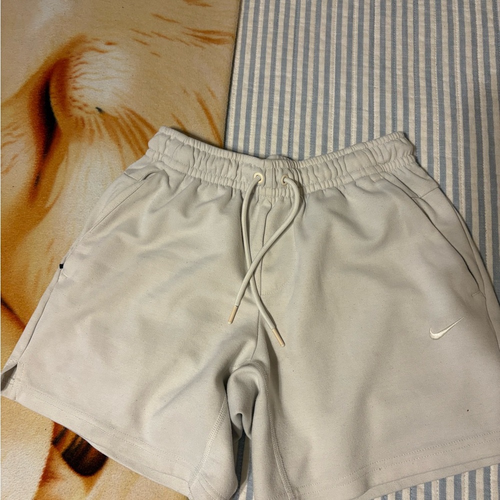 Nike Men's Off-White Athletic Shorts